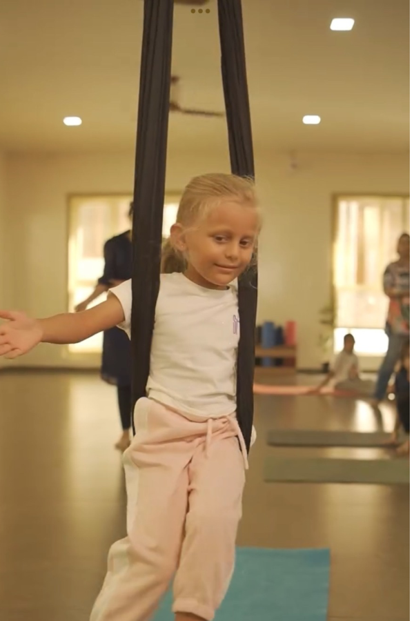 Aerial Yoga 6
