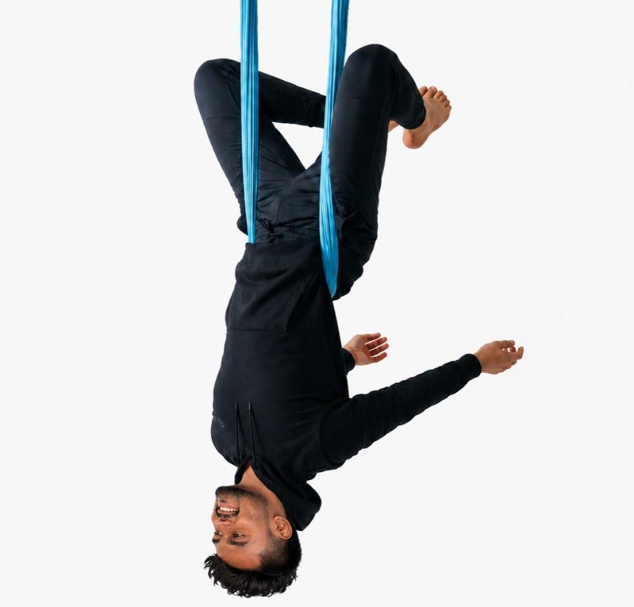 Aerial hammock training session 1